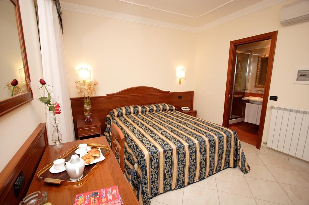 Guest House Galaxy Roma Exterior foto