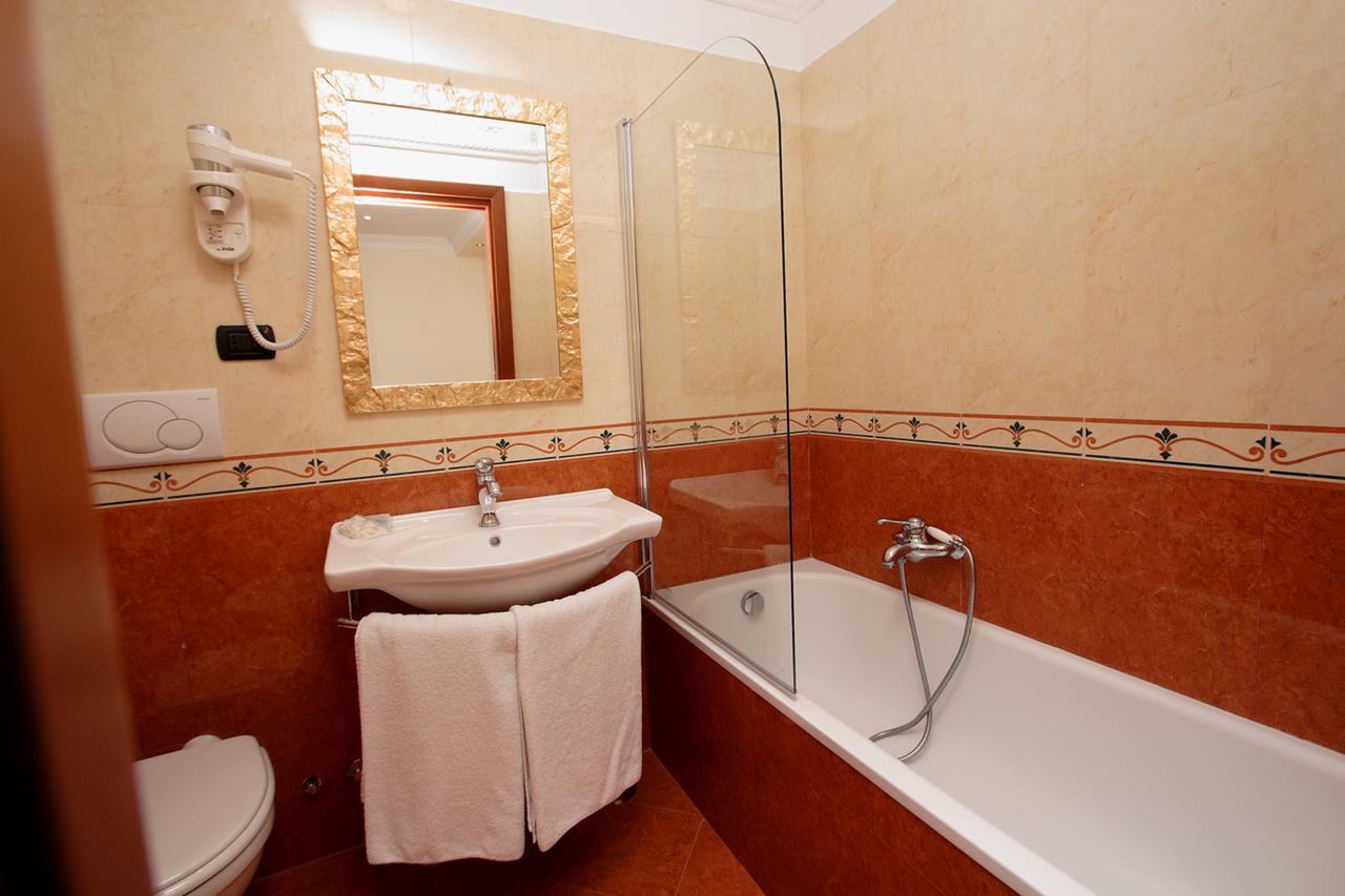 Guest House Galaxy Roma Exterior foto