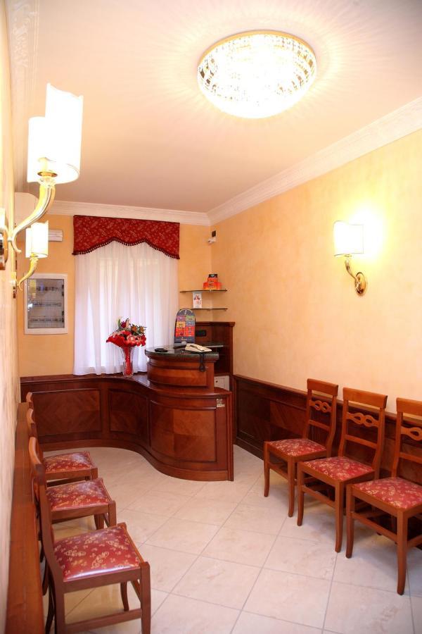Guest House Galaxy Roma Exterior foto