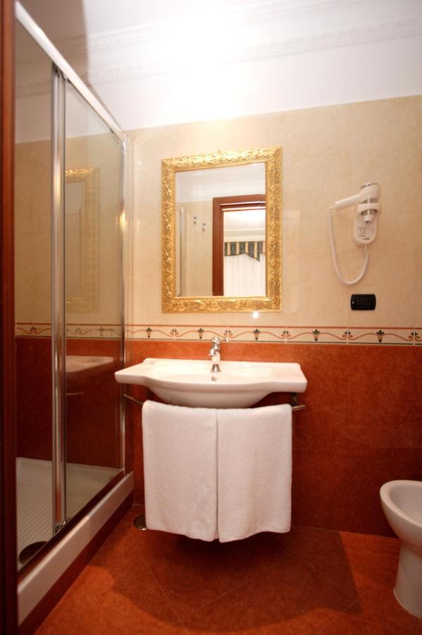 Guest House Galaxy Roma Exterior foto